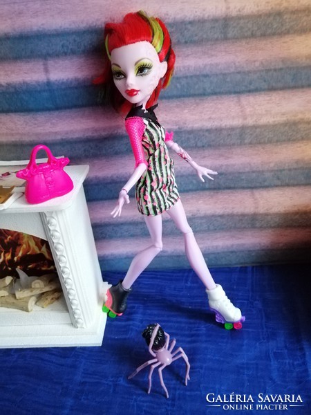 Barbie MONSTER HIGH