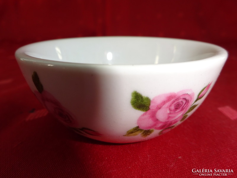 German porcelain, mini table centerpiece with rose pattern. He has!