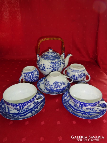 Japanese porcelain, three-person tea set with a blue pattern. He has!