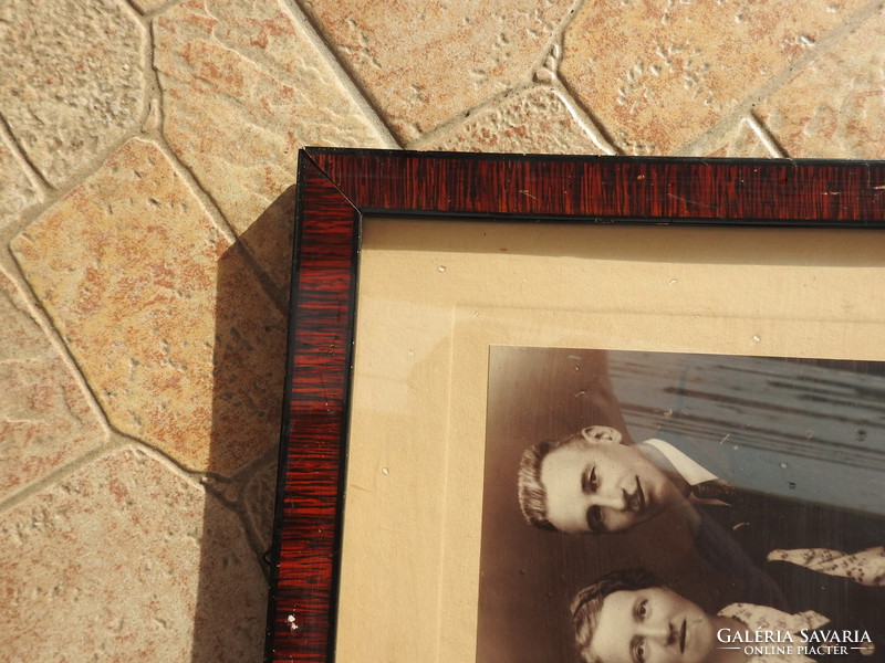 Régi 1943 -as s fa keret házaspár fényképével - képkeret fotóval