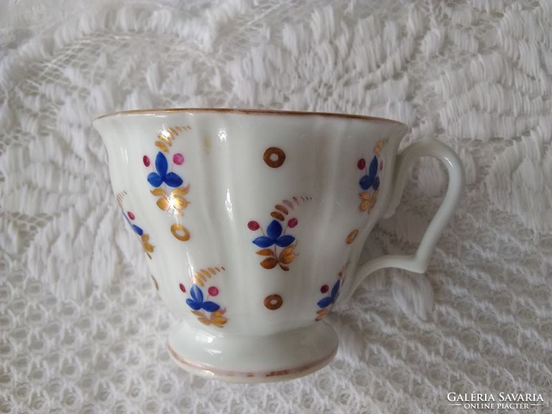 Antik, német Giesshubel/Gießhübel N.G.F. kézzel festett porcelán teás csésze apró virág motívumokkal