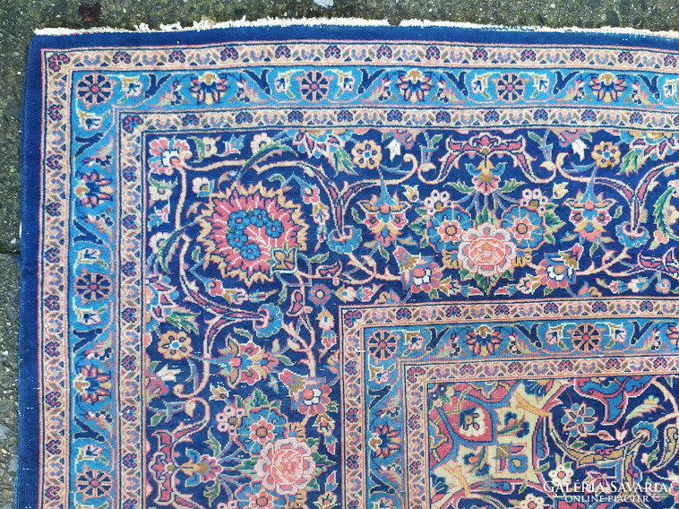 Antik nagy méretű csomózott perzsa szőnyeg
