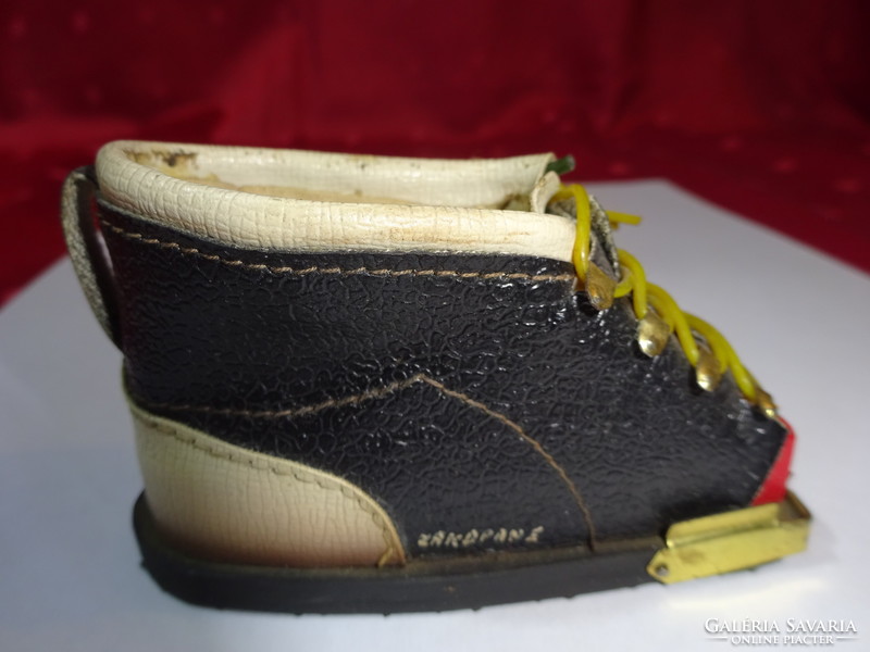 Zakopane memorial - ski boots, length 8.2 cm. He has!