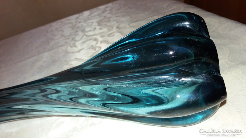 Gyönyörű üveg muránói váza 28cm. hibás