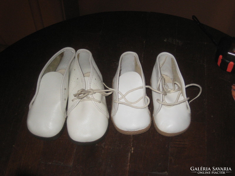 Retro 2 pár puha bőr baba cipő 1987-ből