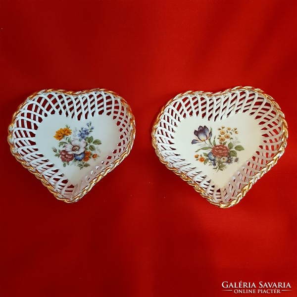 Porcelán szív tálka, tányér, virág mintával ( 2db)