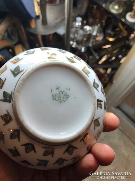 Zsolnay porcelán bobonier, 12 cm-es nagyságú, hibátlan darab.