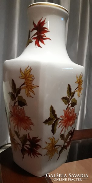 Hollóházi 36,5 cm magas, őszirózsa mintás porcelán váza