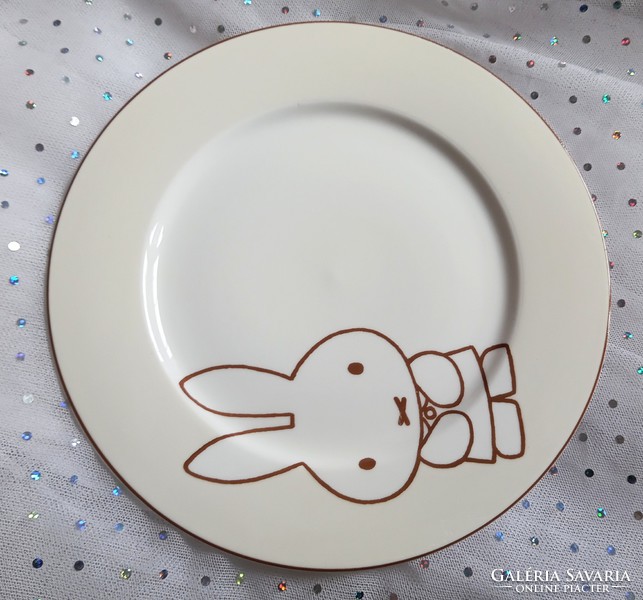 Miffy nyuszis porcelán tányér 23.5cm