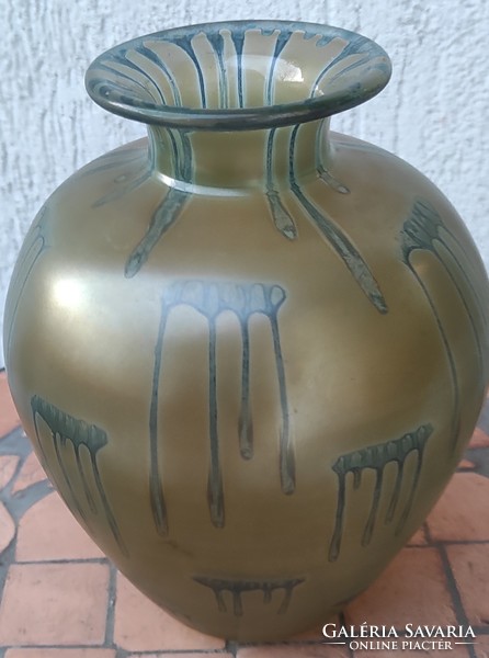 Antik fúvott üveg,Loetz, Kralik.. jellegű gyönyörű üveg váza! Irrizáló.