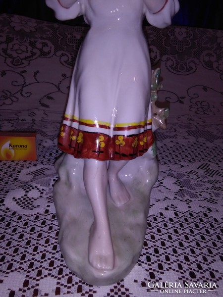 Szovjet ZHK Polonne lány virággal - 30 cm - nipp, figura -sérült
