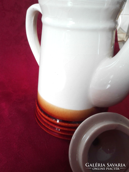 Ceramic tea pourer, 1 liter, 16.5 cm high