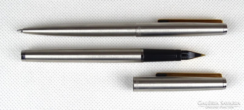 1C015 Inoxcrom toll készlet dobozában