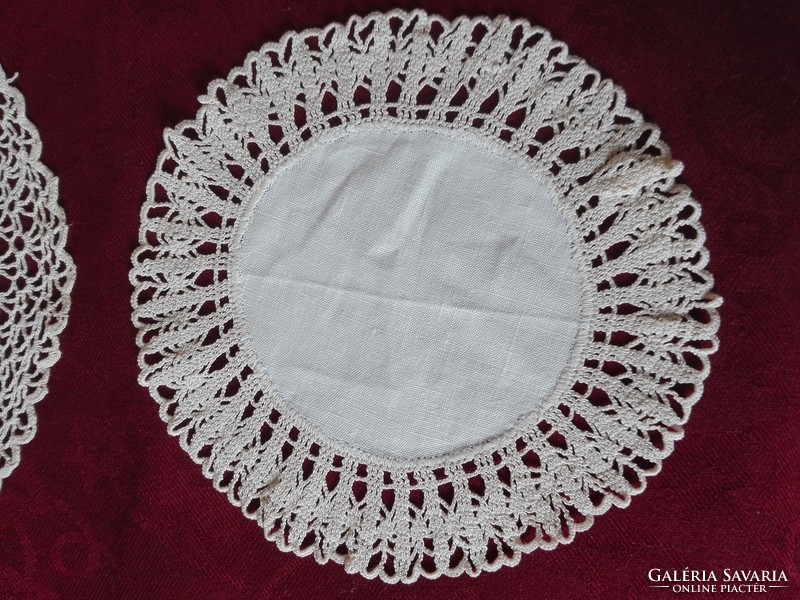 4 white cotton tablecloths with beautiful ecru crochet