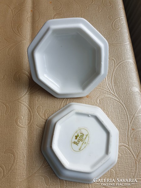 English porcelain bonbonier for sale!