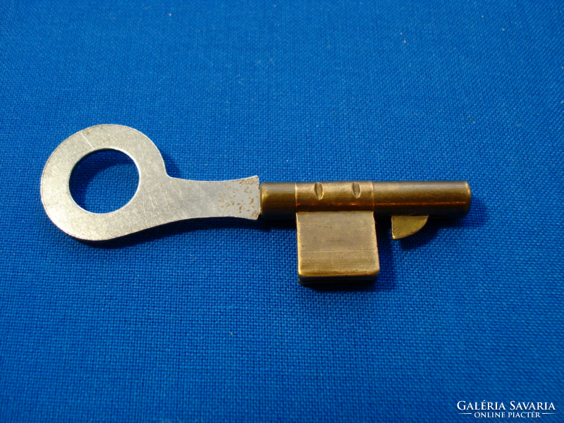Antik,biztonsági kulcs, zárbetét (1900-as évek eleje)