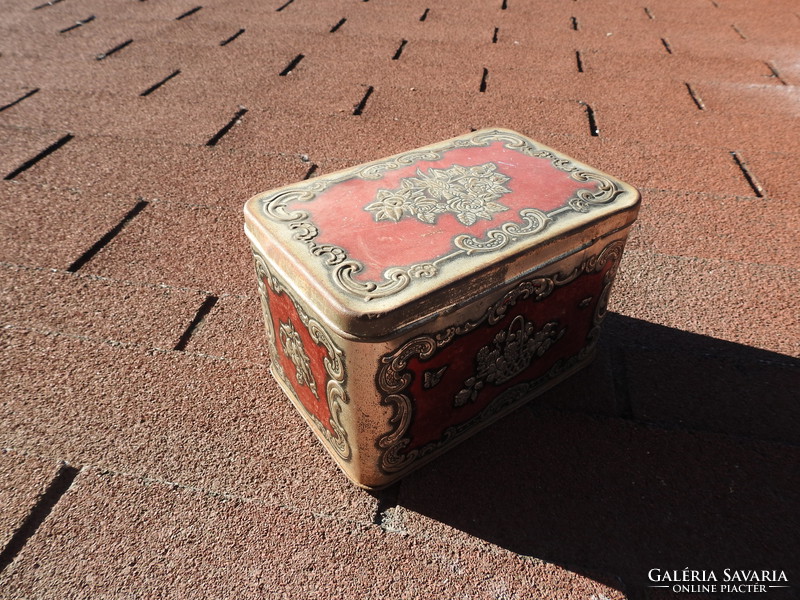 Antique metal box _ imperial feigenkaffee mit der krone / 22 cm * 14 cm * 14 cm