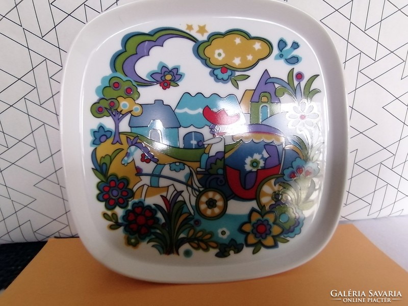 Mesejelenetes Japán porcelán tálca