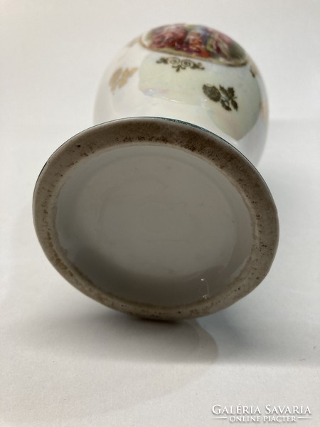 Porcelán váza antik jelenettel lüszteres