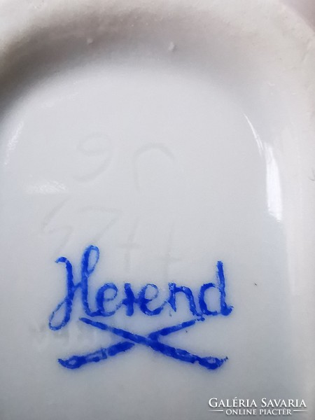 Herend leaf shaped bowl