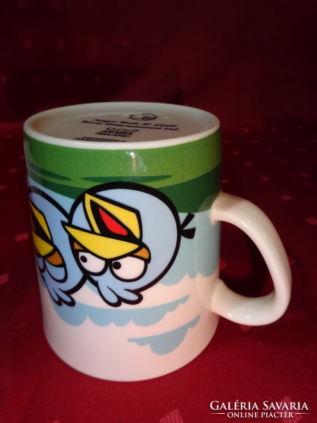 Finnish porcelain mug with angry birds patterns. Angry birds. Its diameter is 9 cm. He has!