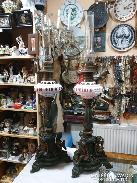 2db régi asztali petróleum lámpa 