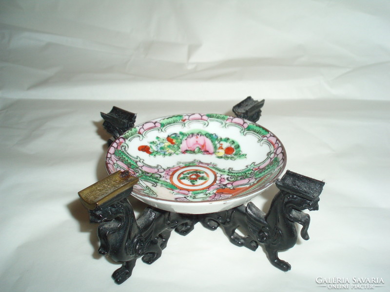 Vintage Chinese ashtray