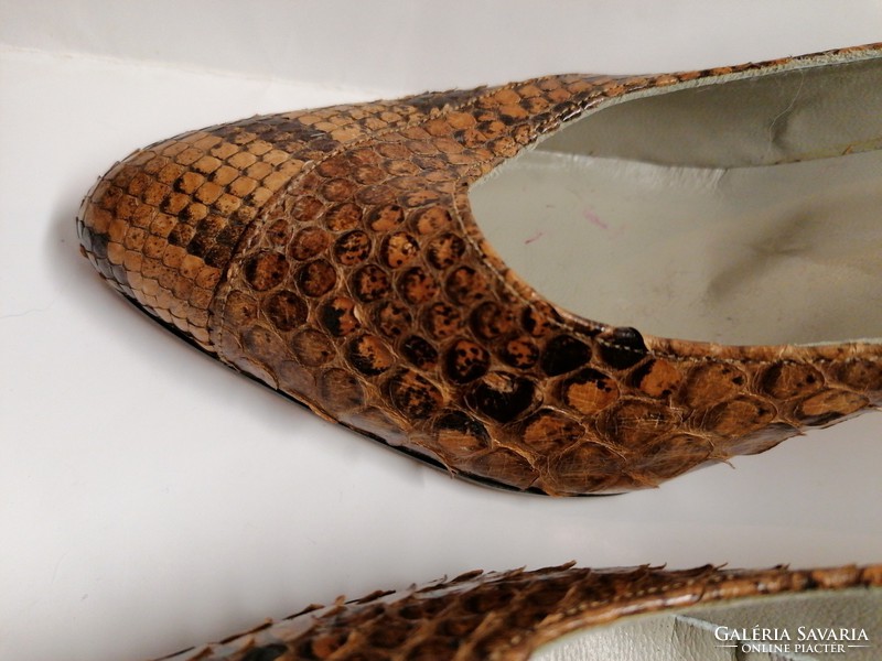 Snakeskin Shoes (724)