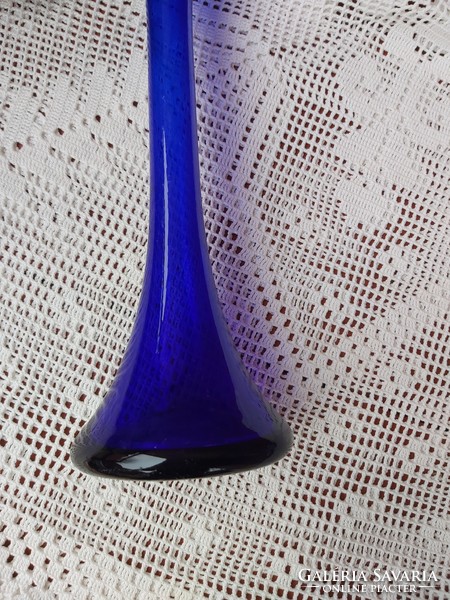 Gyönyörű  30 cm magas kék színű üveg váza , Gyűjtői szépség nosztalgia darab  4