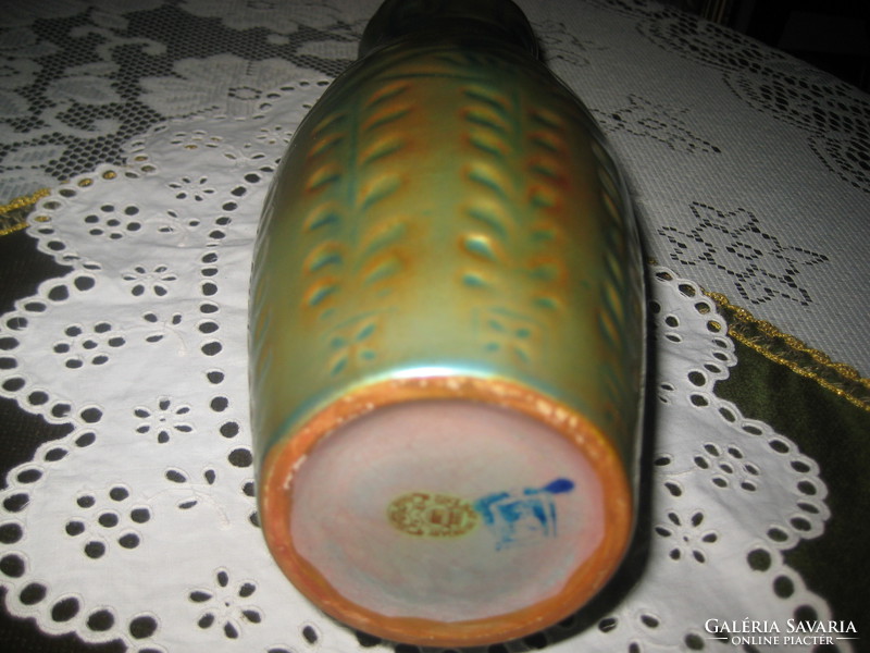 Zsolnay eozin váza  ,  25 cm  szép állapot  karc mentes