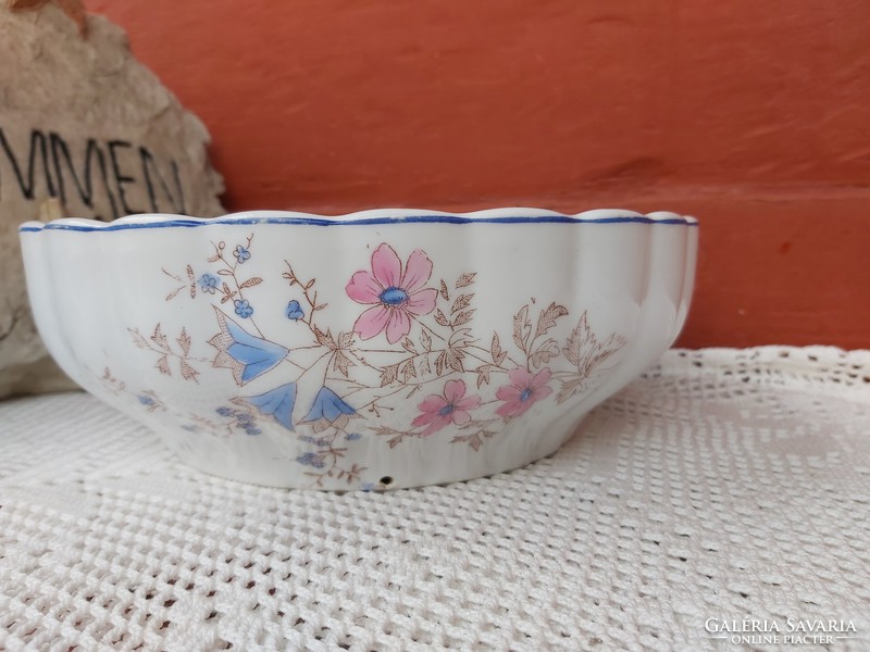 Beautiful floral 23 cm porcelain bowl, patty bowl can be hung on the peasant wall, nostalgia