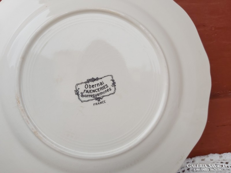 Obernai Sarreguemines Gyönyörű jelenetes fajansz tányér,  25 cm az átmérője, Gyűjtői darab lovas