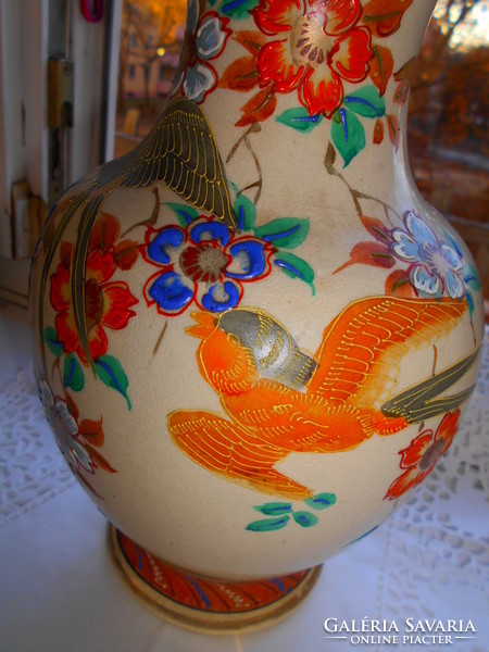 25 cm ceramic vase with Japanese hand-painted birds