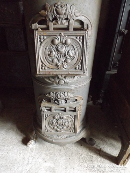 Wonderful Viennese meidinger coke cast iron stove 1930 iron stove with defective firebox
