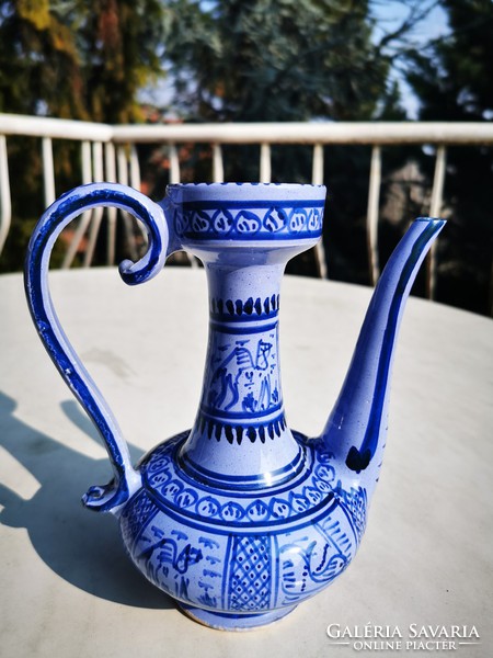 Tunisian carafe