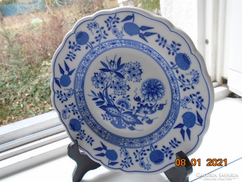 1970 Meissen blue onion pattern dessert plate hutschenreuter