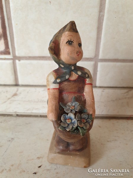 Csontporcelán kislány figura, szobor eladó!Hibátlan antik figura