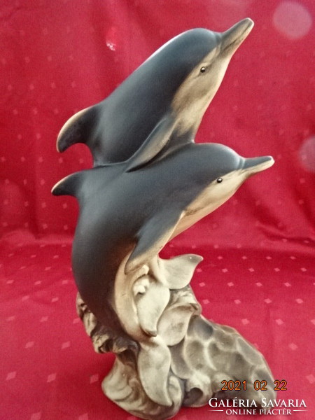 Terrakotta szobor, delfin páros, magassága 32,5 cm. Vanneki!