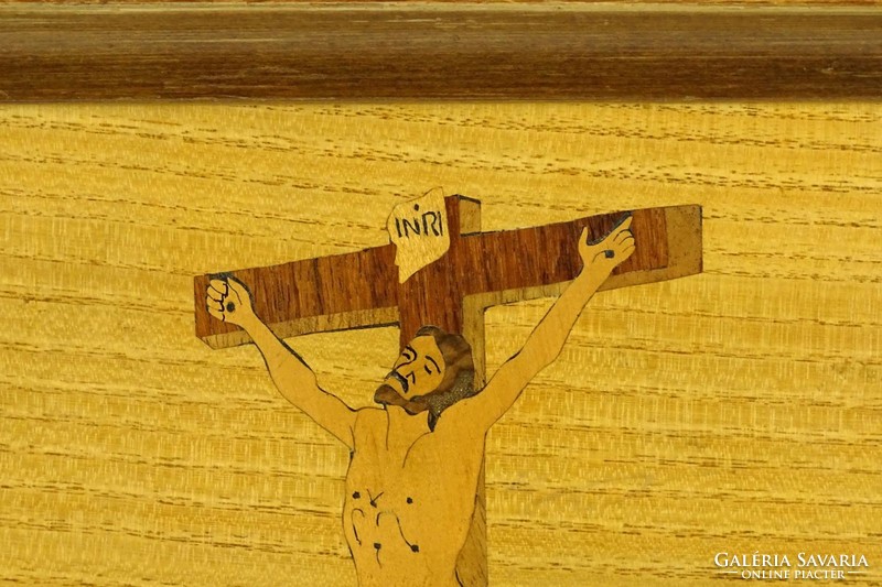1D415 Kerezett Jézus intarziakép 38 x 30 cm