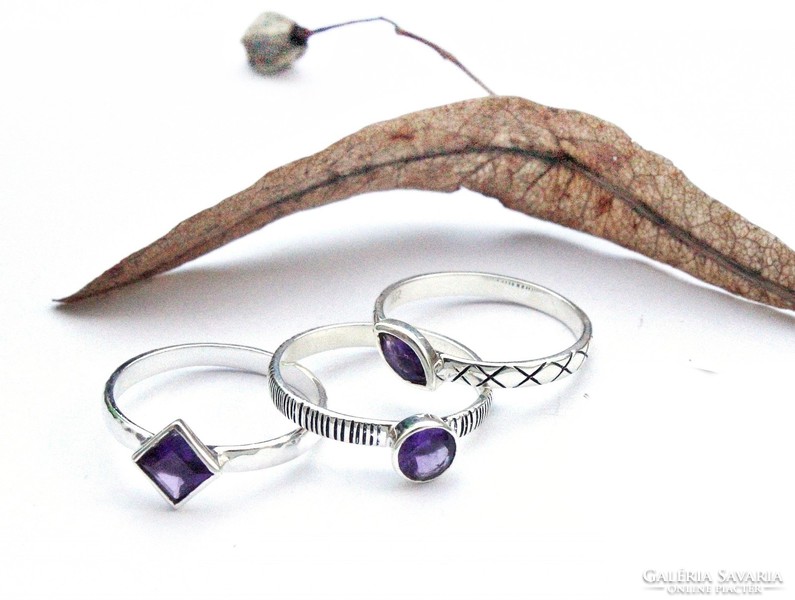Three-in-one silver ring with amethyst stones