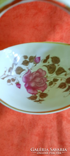 Orosz porcelán rózsás kosárka asztalközép
