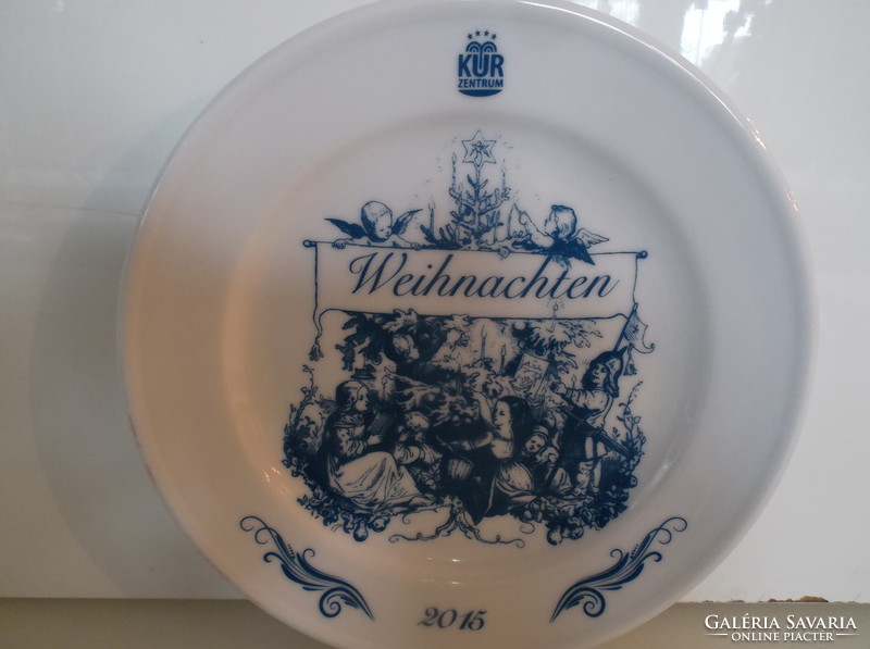 Plate - marked - 2015 Christmas - porcelain - with vintage pattern - 17 cm
