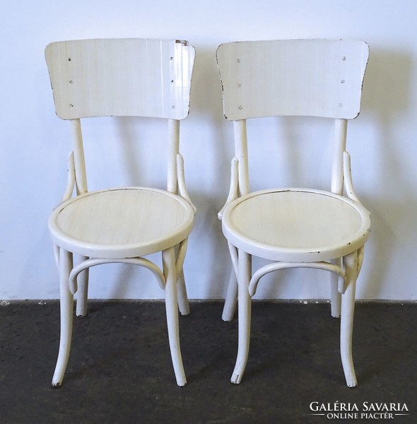1D463 Antik Thonet jellegű fehér szék pár