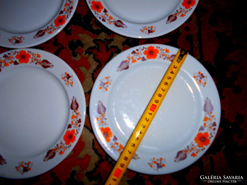 6 db Alföldi  retro vastag porcelán  tányér (700 Ft/db) Panni dekor