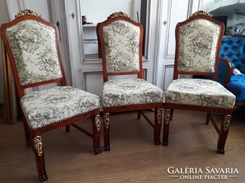 Beautiful neo-baroque chairs, 3 renovated!