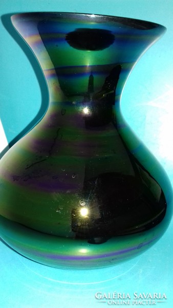 Color gorgeous iridescent glass vase