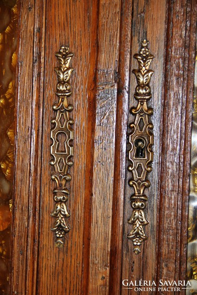 The upper part of the German oak sideboard