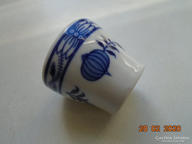 Meissen blue onion patterned egg holder/condiment holder