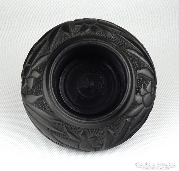 1D482 Régi feketecserép váza 12 cm