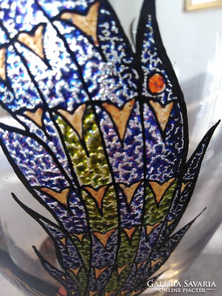 Öblös üveg váza, páva, arany dekorral